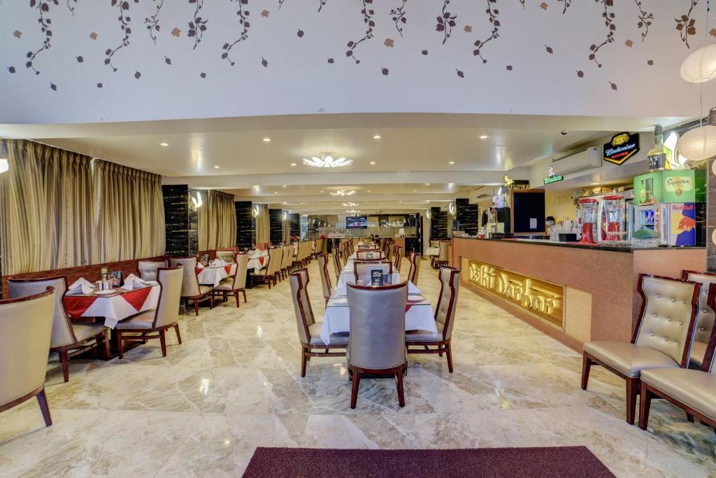FabHotel Prime Sarala Crown Calangute Beach - Fully Vaccinated Staff