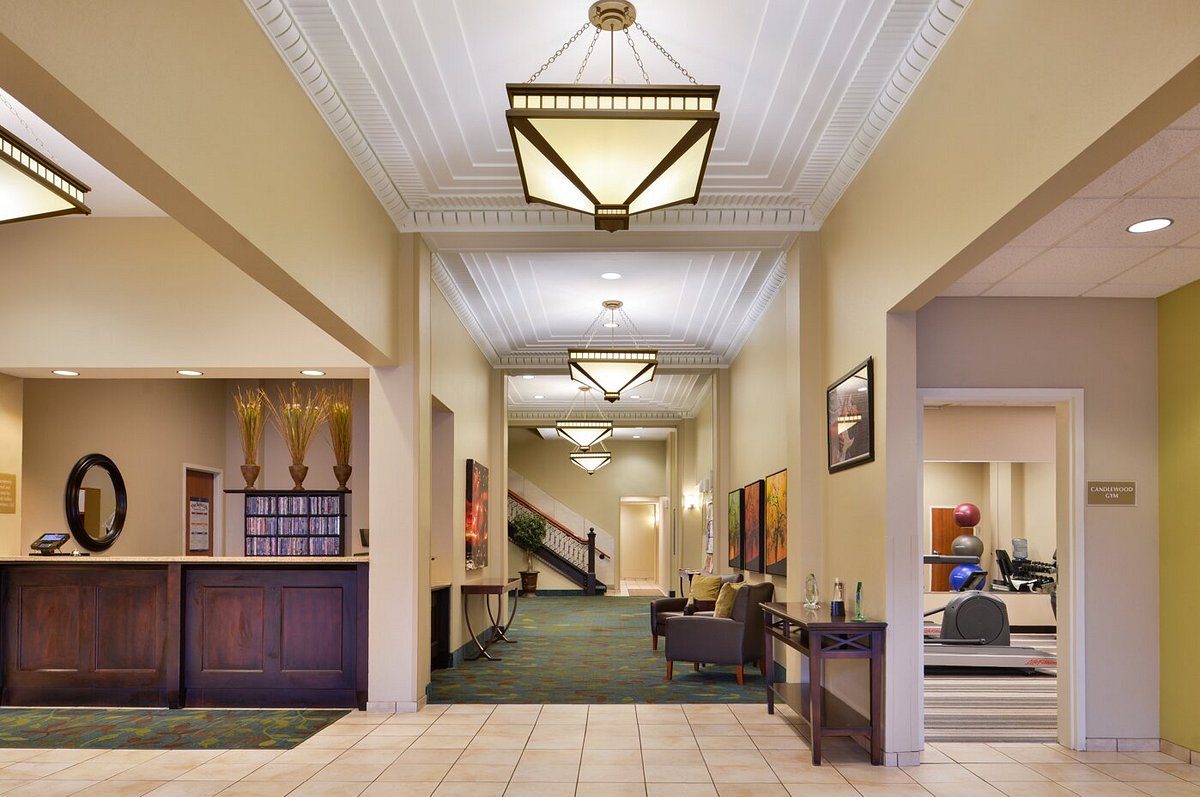 CANDLEWOOD SUITES TERRE HAUTE