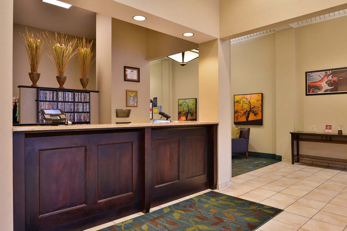 CANDLEWOOD SUITES TERRE HAUTE