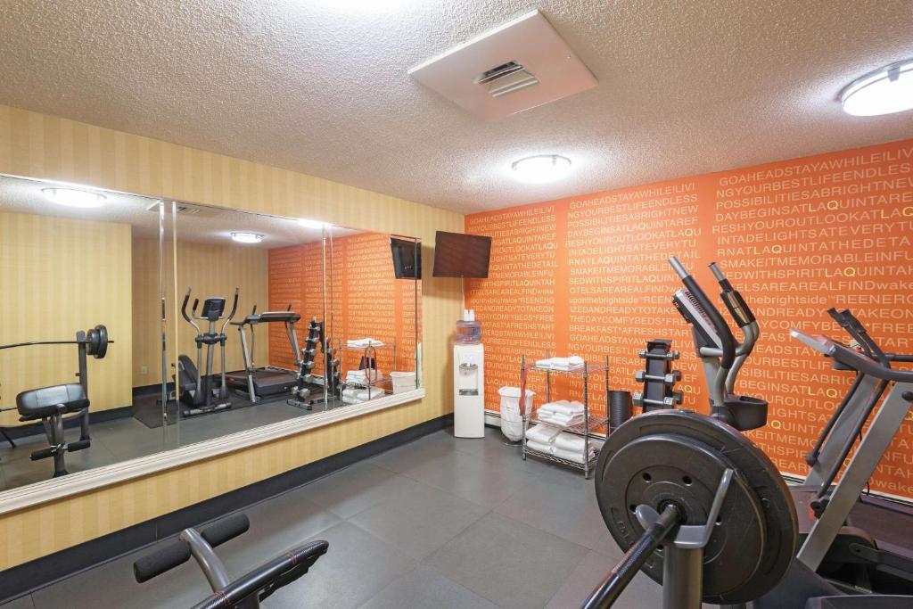La Quinta Inn by Wyndham Buffalo Airport