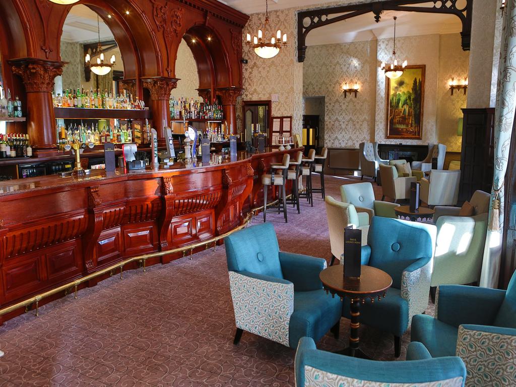 Dunston Hall
