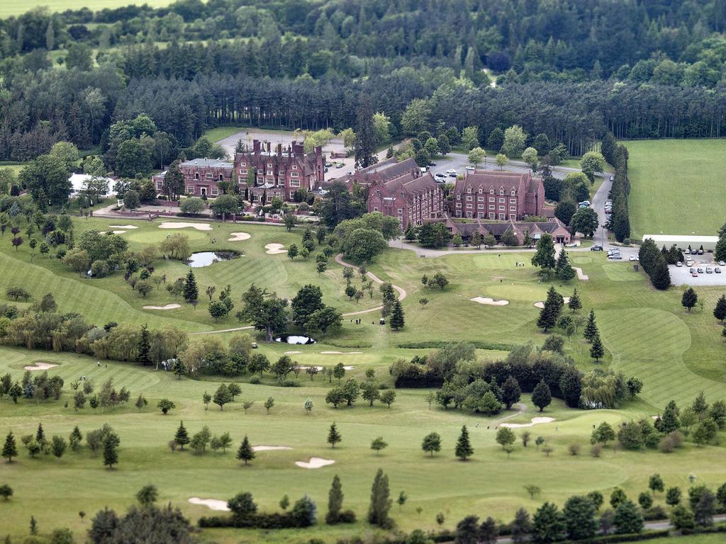 Dunston Hall
