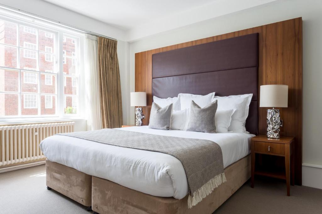 Dolphin House Serviced Apartments