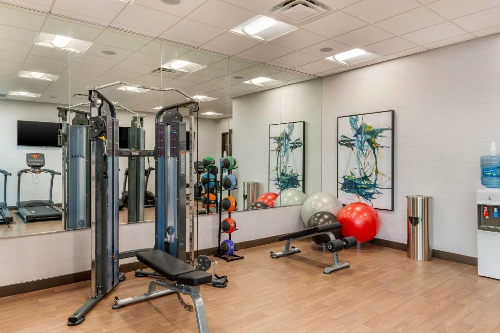Comfort Inn & Suites Miami International Airport