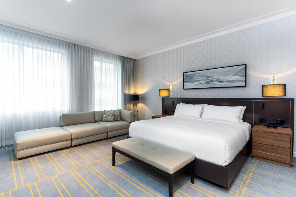 The Sutton Place Hotel Toronto