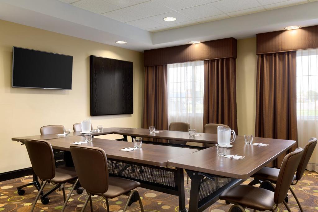 Staybridge Suites West Edmonton