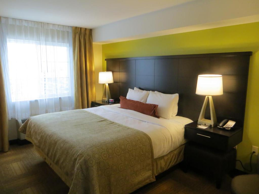 Staybridge Suites West Edmonton