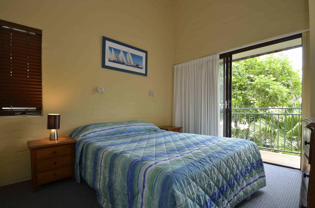 Le Court Villas