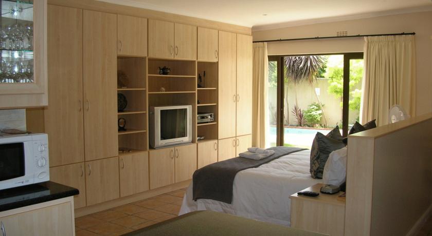 Riversong Guest House