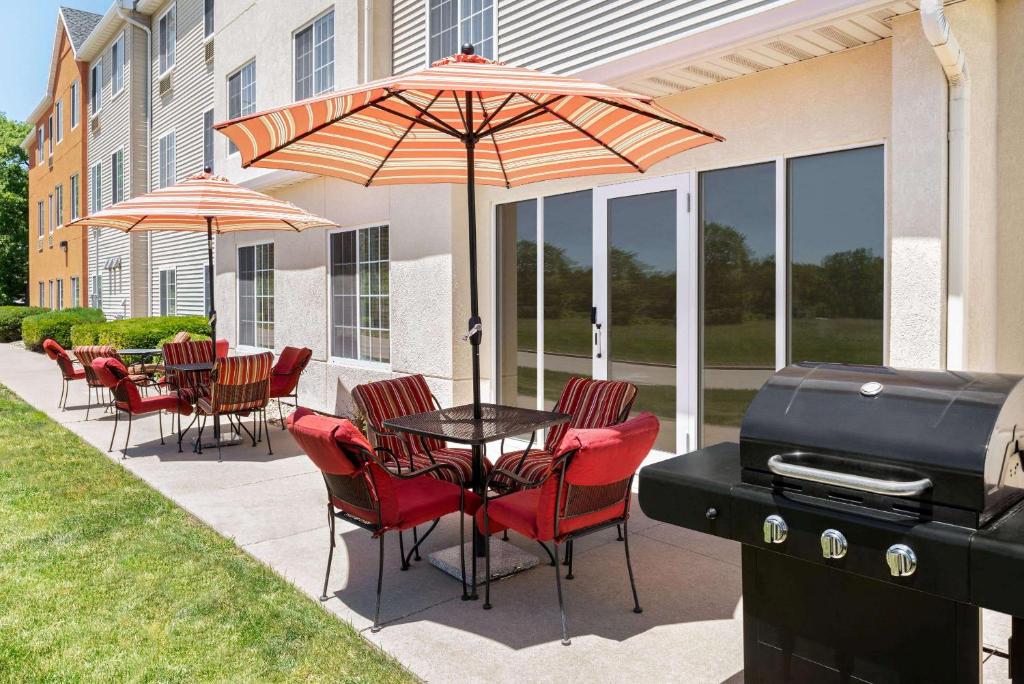 Hawthorn Suites by Wyndham Decatur