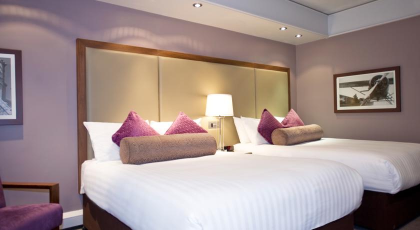 Sandman Signature London Gatwick Hotel