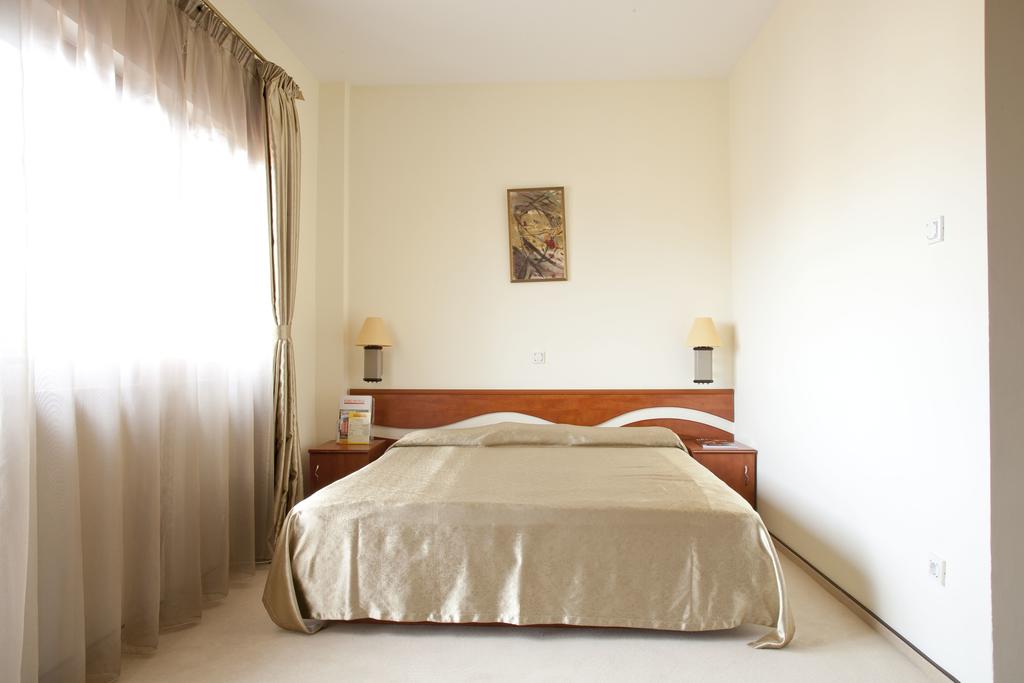 Euro Hotels International Triumf