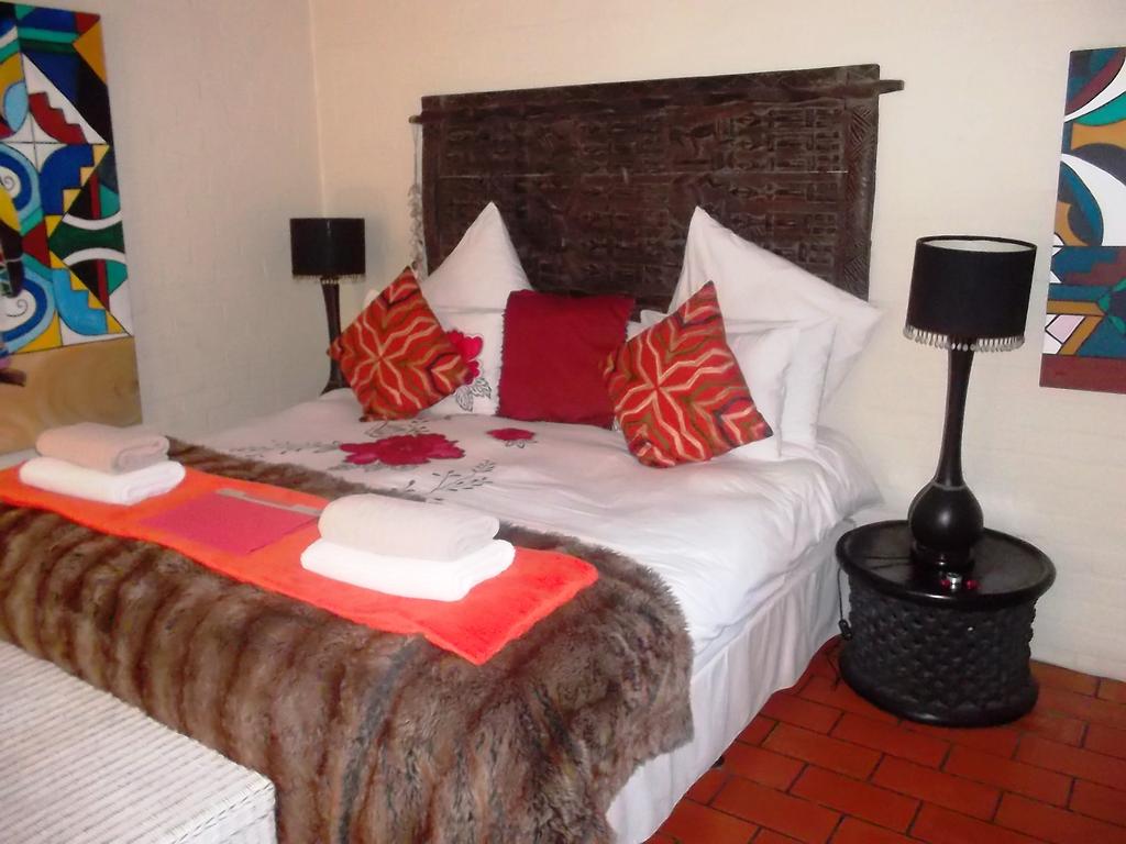 Bamboo, the Guest House
