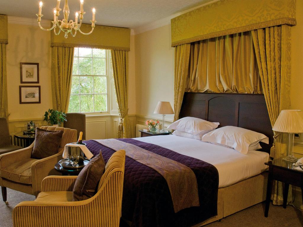 Macdonald Ansty Hall