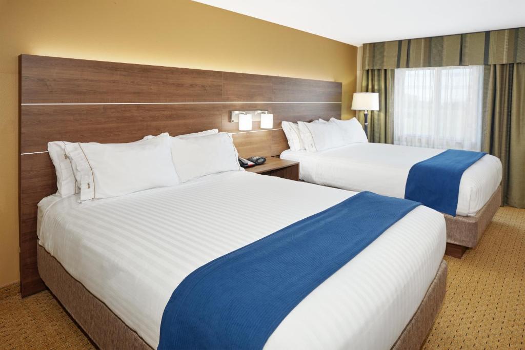 Holiday Inn Express Sheboygan-Kohler (I-43)