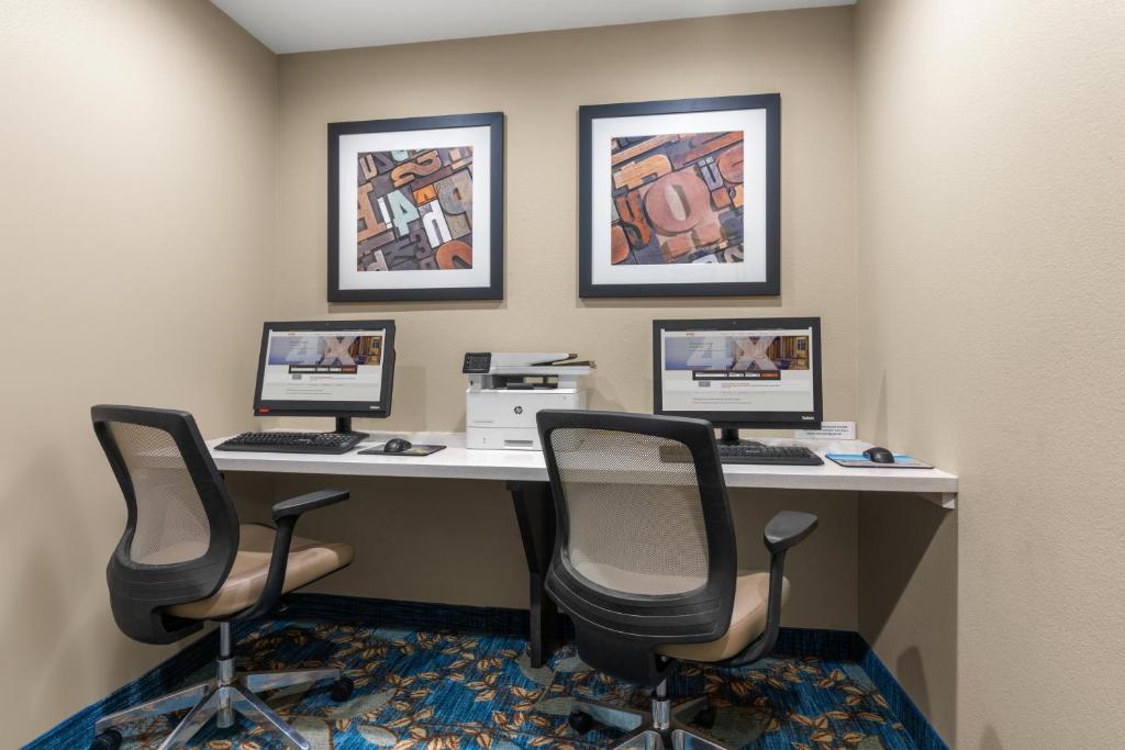 CANDLEWOOD SUITES FAIRBANKS
