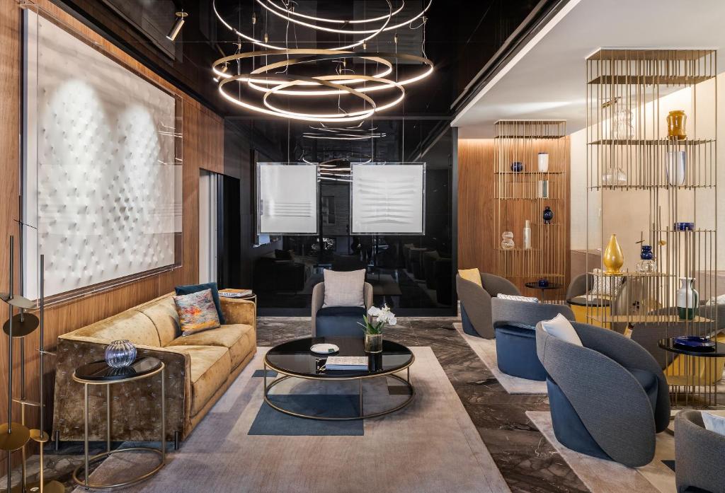 CASA BAGLIONI MILAN - THE LEADING HOTELS OF THE WORLD