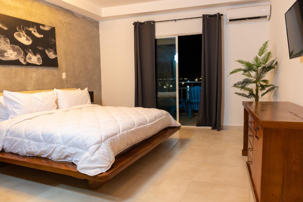 Marinn Tropical Vibes Hotel