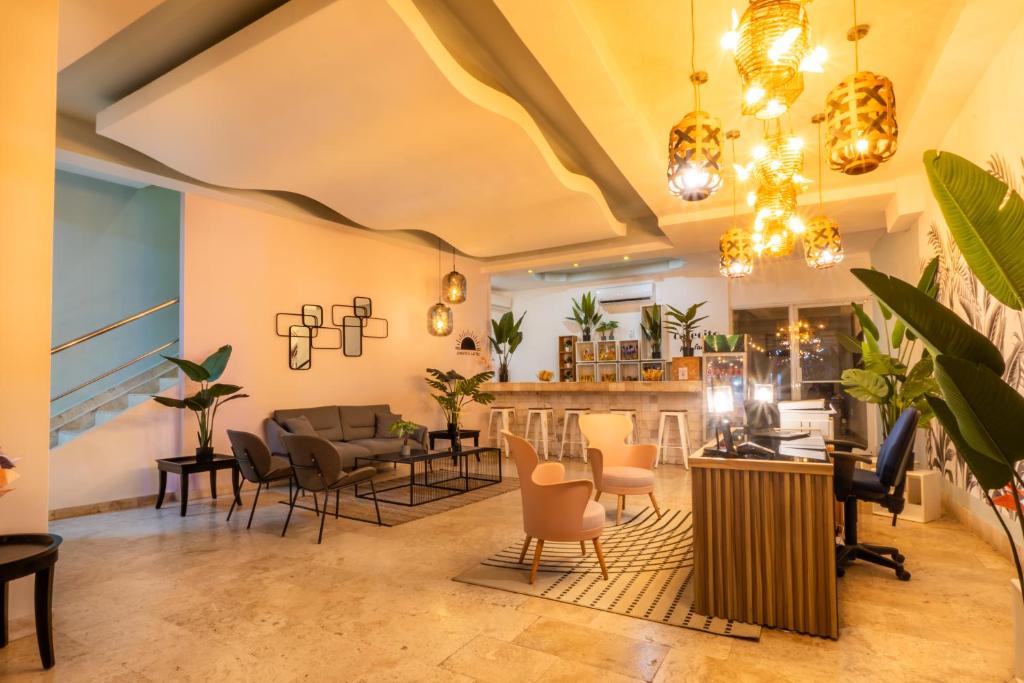 Marinn Tropical Vibes Hotel
