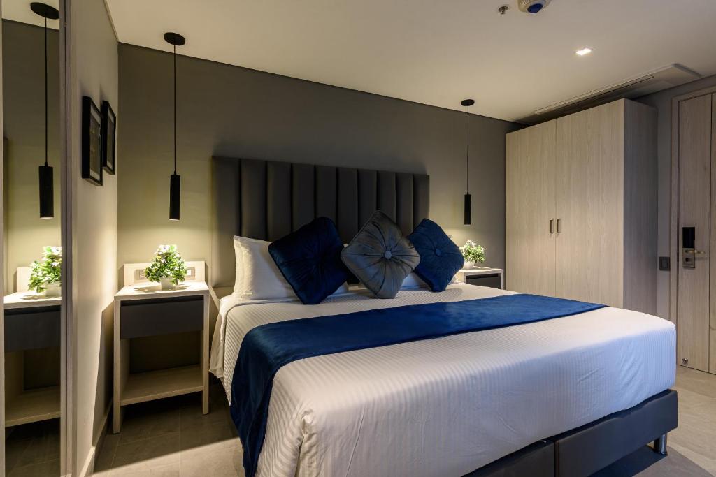 4 Sur Hotel
