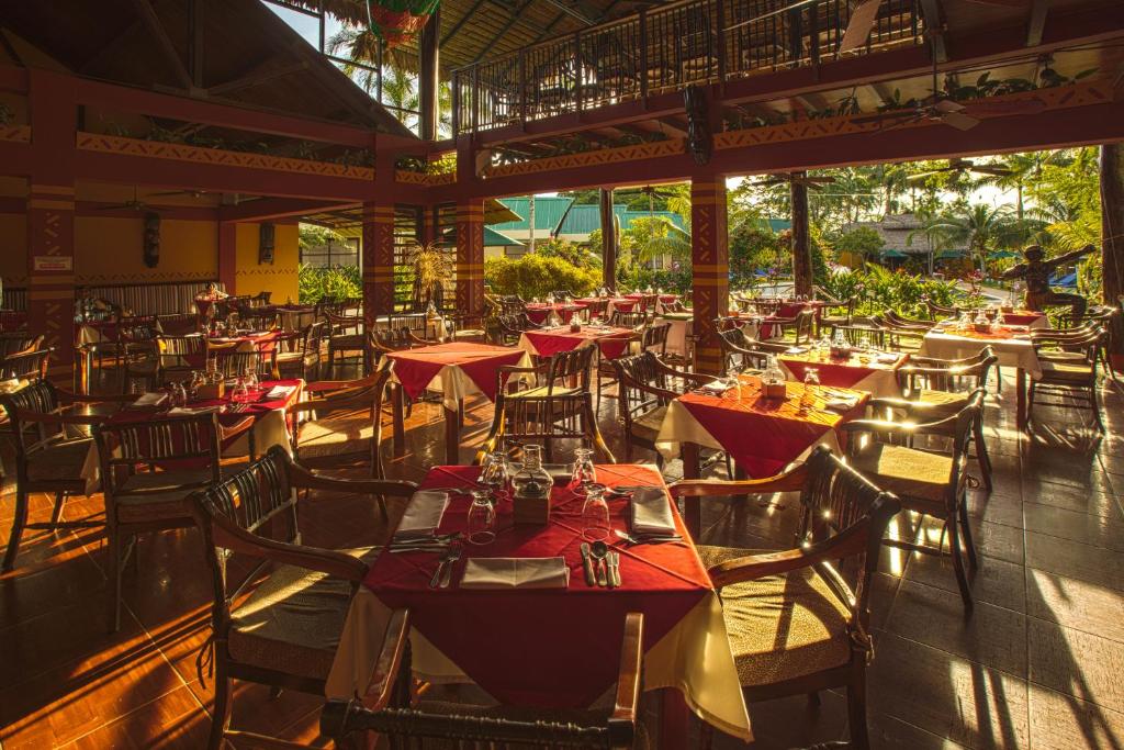 Decameron Decalodge Ticuna