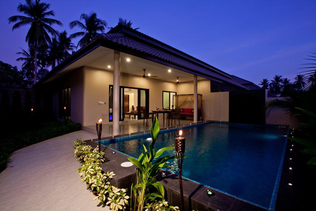 Thai Thani Pool Villa Resort