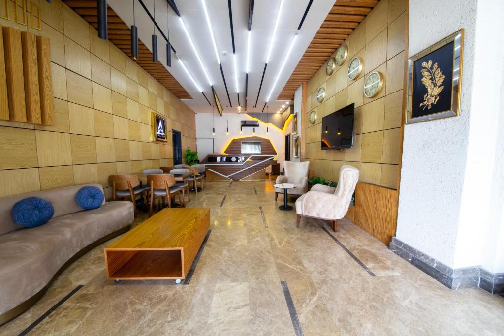 FRT Airport Hotel