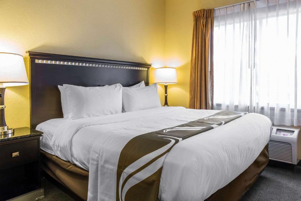 Mi Casa Hotel