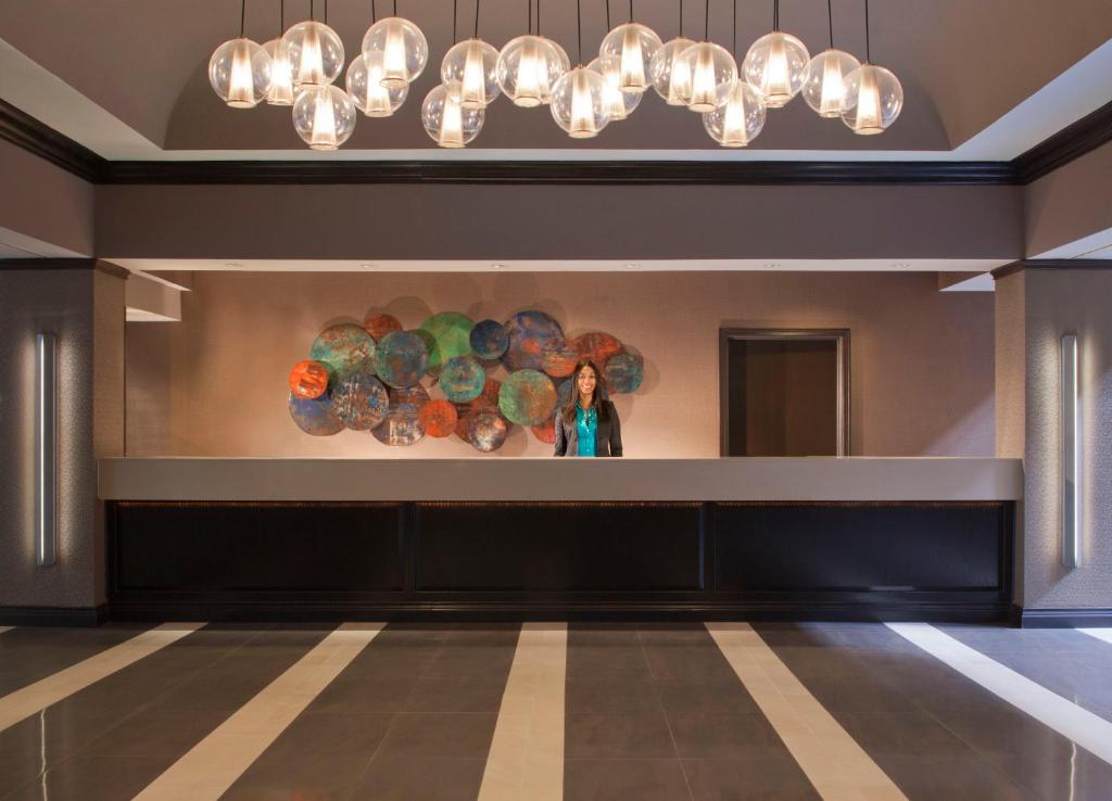 Embassy Suites Houston-Near The Galleria