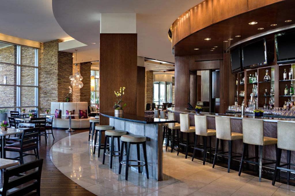 Renaissance Las Vegas Hotel