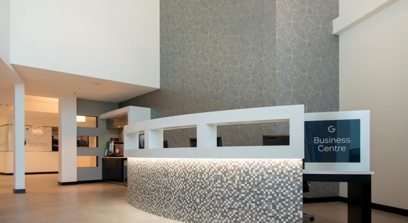 The Grand Winnipeg Airport Hotel by Lakeview