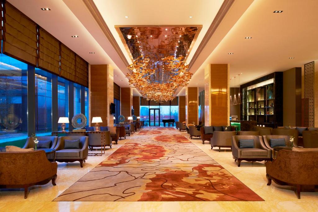 Four Points by Sheraton Langfang, Guan