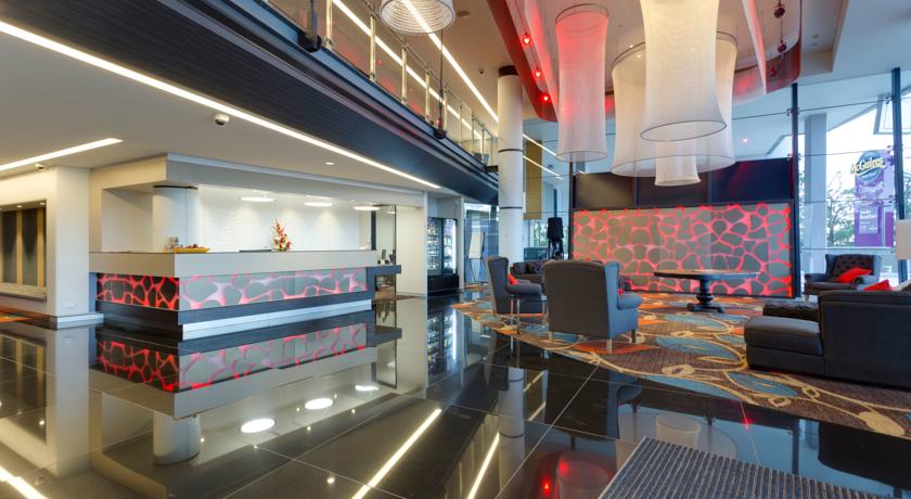 Calamvale Hotel Suites and Conference Centre
