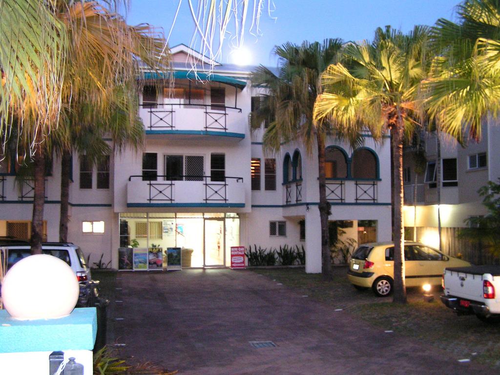 Royal Palm Villas Cairns