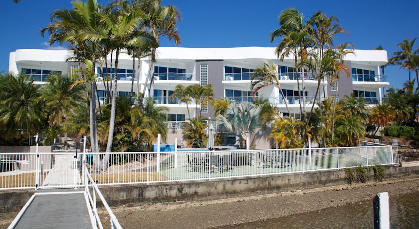Arc Resort