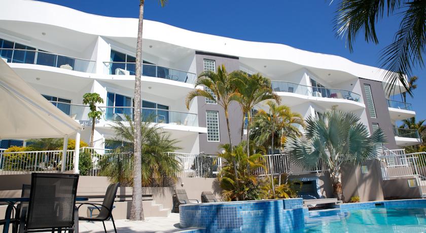 Arc Resort