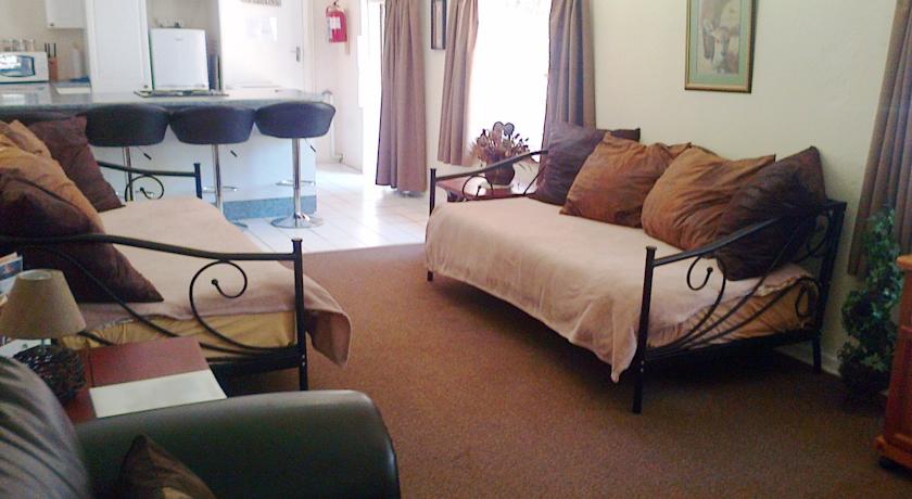 Pine Tree Lodge