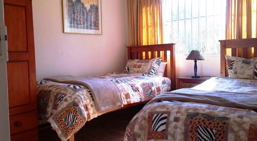 Pine Tree Lodge