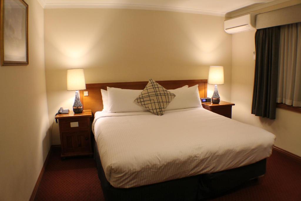 Gateway on Monash Boutique Hotel