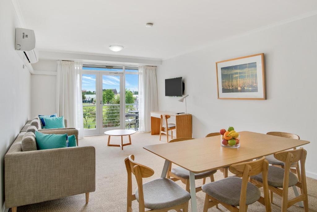 Quest Williamstown Serviced Apartments