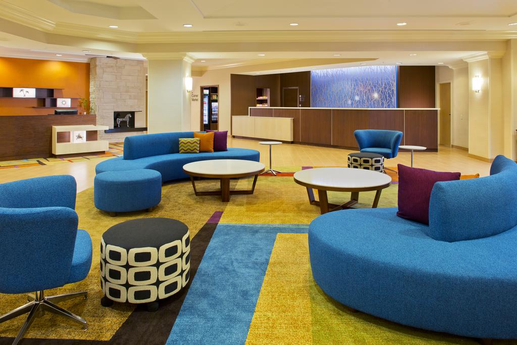 Fairfield Inn & Suites Lake Buena Vista in Marriott Village