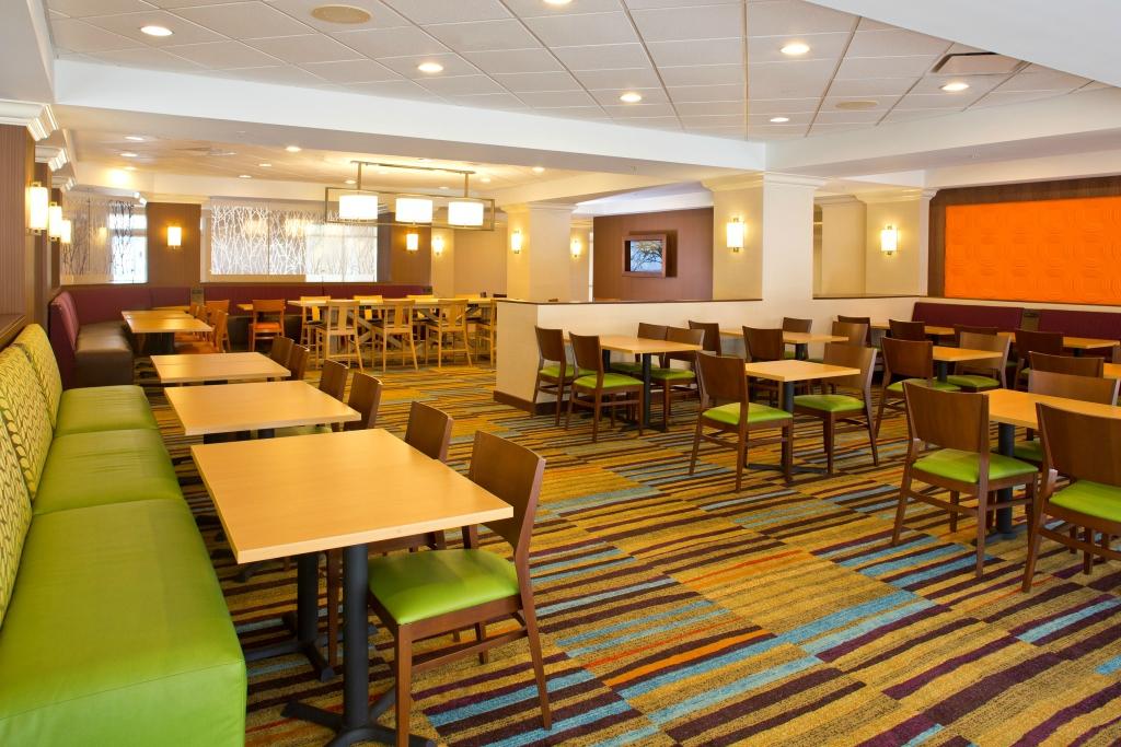 Fairfield Inn & Suites Lake Buena Vista in Marriott Village