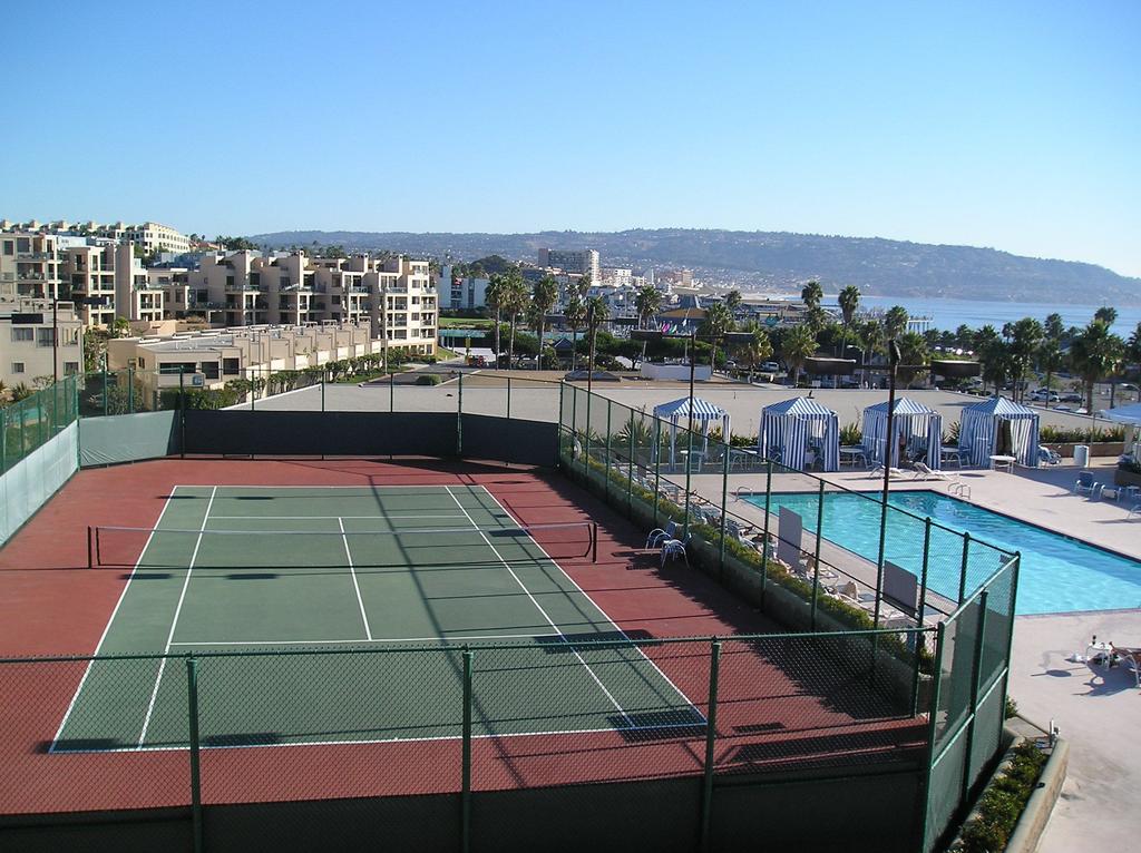 Crowne Plaza Redondo Beach and Marina