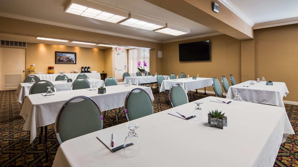 Best Western Plus Pepper Tree Inn