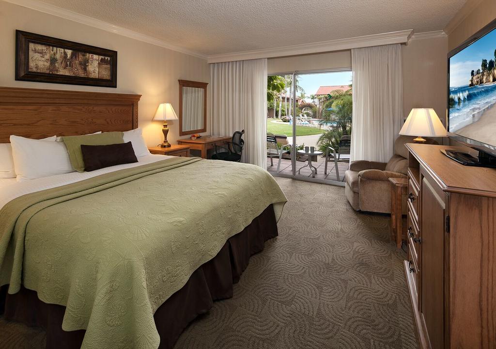 Best Western Plus Pepper Tree Inn