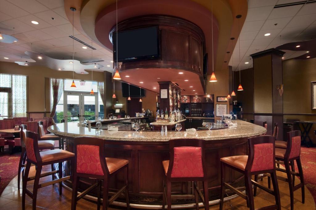 Embassy Suites by Hilton Huntsville Hotel & Spa
