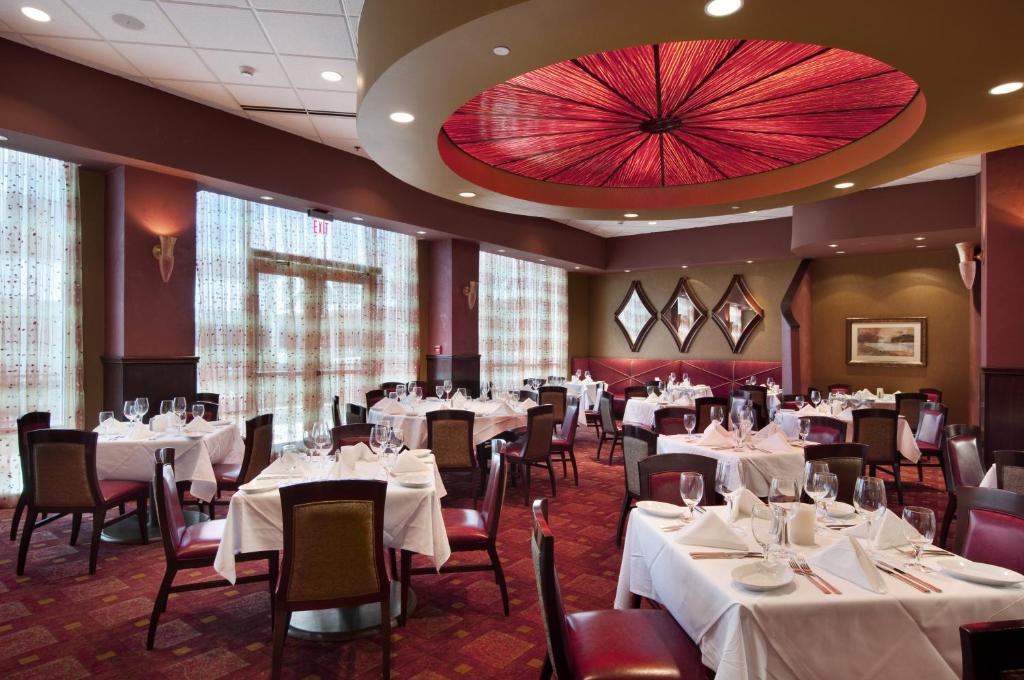 Embassy Suites by Hilton Huntsville Hotel & Spa