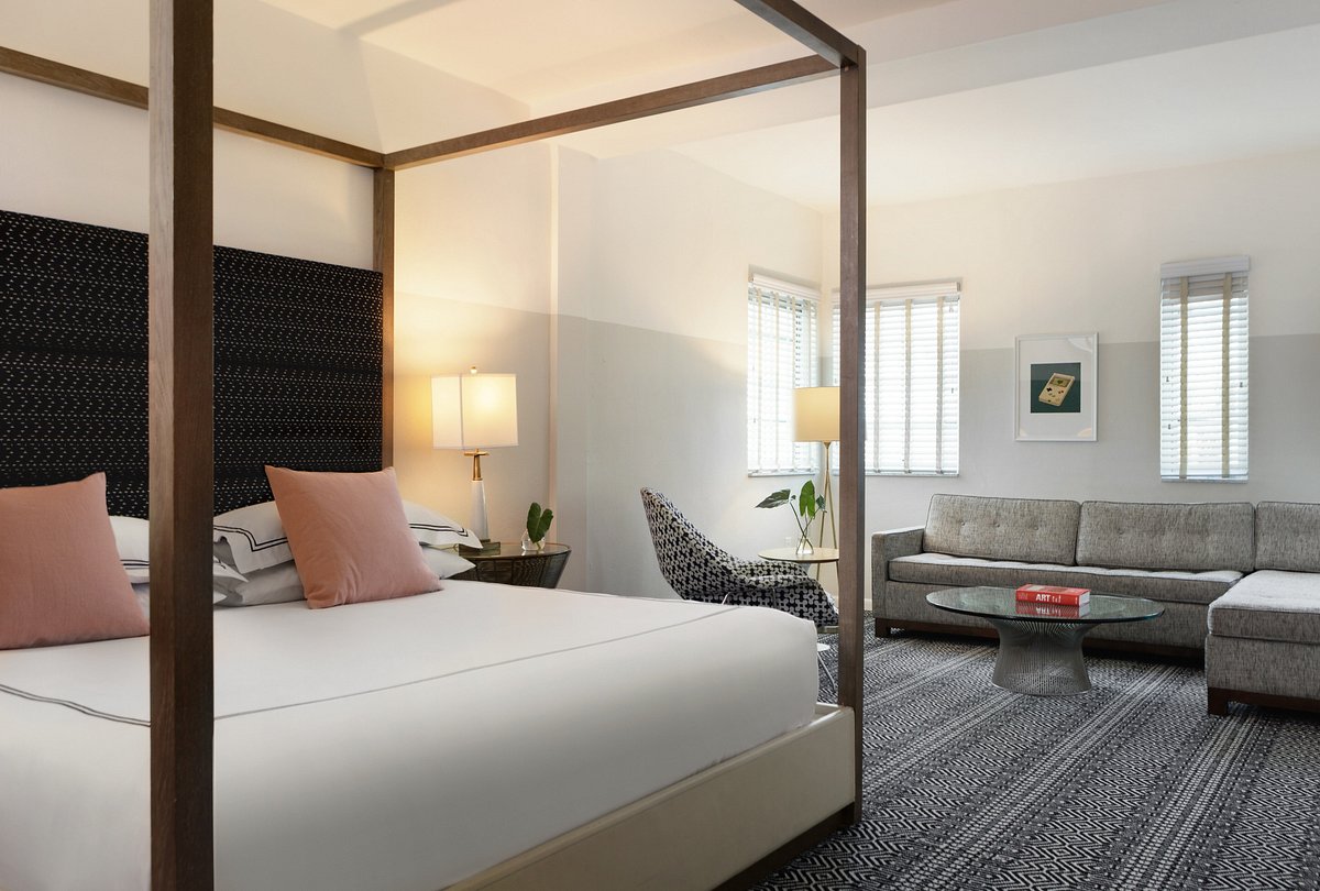 Kimpton Surfcomber Hotel