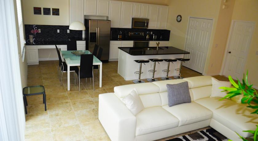 Bella Vida Resort by Fidelity Vacation Homes