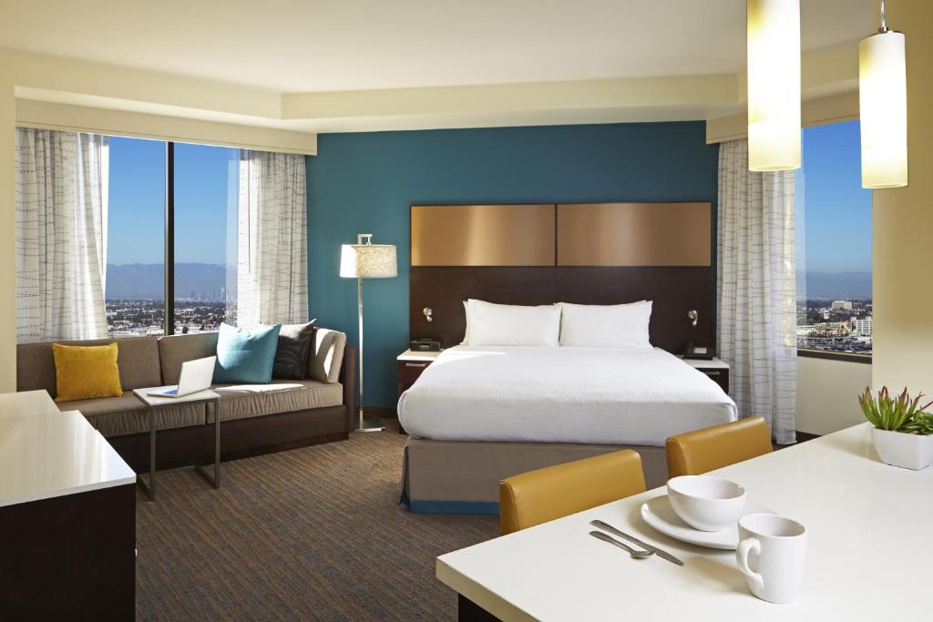 ResIDence Inn by Marriott Los Angeles LAX/Century Boulevard